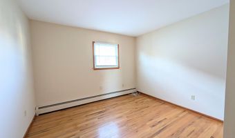 24 Hoyt St 2, Danbury, CT 06810