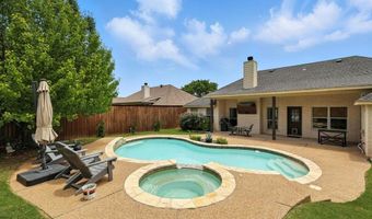 213 Wayne Dr, Aledo, TX 76008