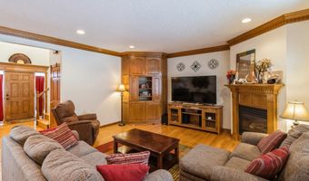 7319 NW Fisher Ln, Ankeny, IA 50023