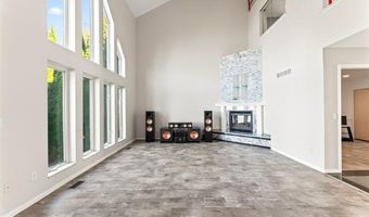2076 S Long Lake Rd, Fenton, MI 48430
