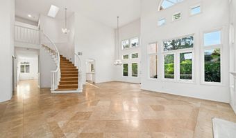516 Camino Bailen, Escondido, CA 92029