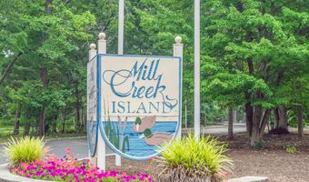 5 Shearwater Holw 5, Bayville, NJ 08721