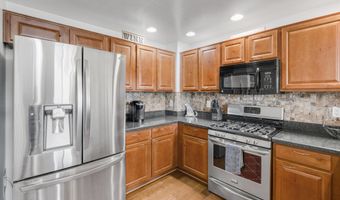 33550 N Dove Lakes Dr 2027, Cave Creek, AZ 85331