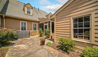 2255 Brianwood Ct, Decatur, GA 30033