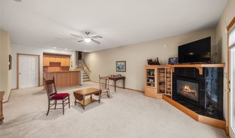 1108 NW Waterfront Dr, Ankeny, IA 50023