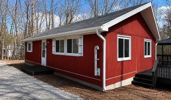 74 Blairwood Ln, Albrightsville, PA 18210