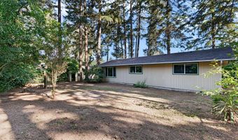 24822 SERTIC Rd, Veneta, OR 97487