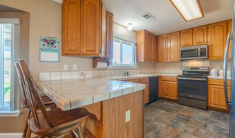 6679 Meadowlark Ln, Anderson, CA 96007