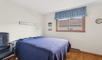718 E LINDBERGH St, Appleton, WI 54911