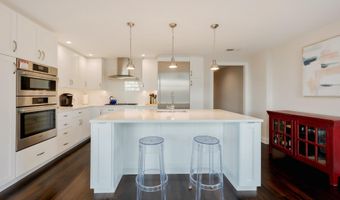 4915 HAMPDEN Ln 206 & 207, Bethesda, MD 20814