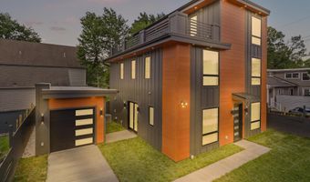 2007 S JOYCE St, Arlington, VA 22202