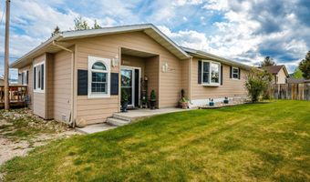 2851 W 2nd Ave, Buffalo, WY 82834