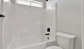 22562 Houston St, Apple Valley, CA 92308