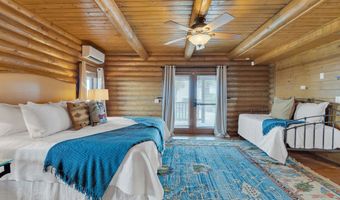 2 N Scenic Rd, Alpine, TX 79830