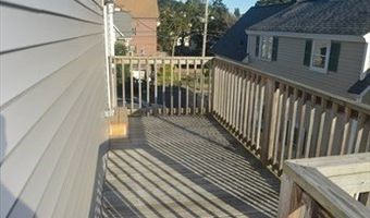 32 Roundy 2, Beverly, MA 01915