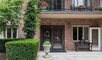 111 Harrison Ave B4, Newport, RI 02840