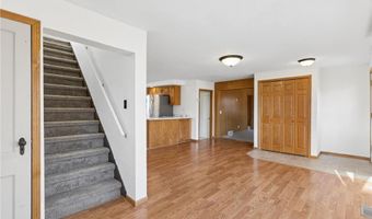 302 Benton St, Anoka, MN 55303