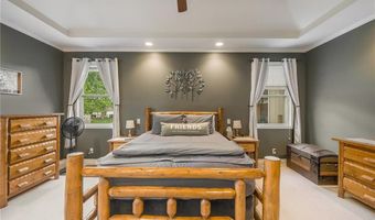 15417 Poplar St, Basehor, KS 66007