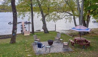 108 Pleasant Valley Rd, Amesbury, MA 01913