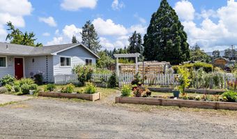 4635 DAISY St, Springfield, OR 97478