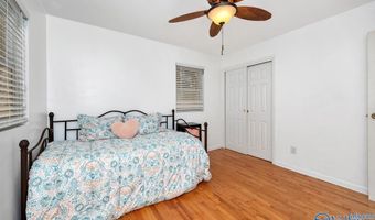 612 Hereford Dr, Athens, AL 35611
