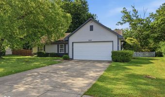 8449 Inland Dr, Avon, IN 46123