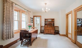 87 Hollywood Ave, Albany, NY 12208