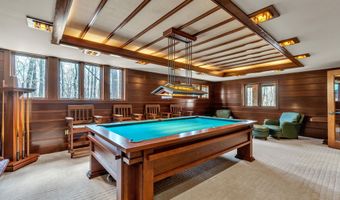 5140 Turtle Point Dr, Ann Arbor, MI 48105