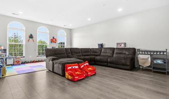 42267 TERRAZZO Ter, Aldie, VA 20105
