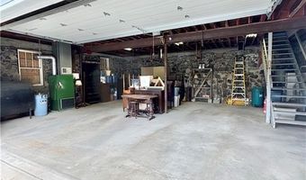 355 Scott Rd, Cumberland, RI 02864