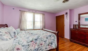 23 Oak Grove Blvd, North Providence, RI 02911