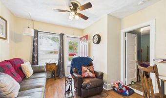 19 Remington St, Warwick, RI 02888