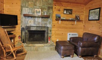 674 Johnson's River Bend Ln, Bakersville, NC 28705