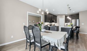 5329 Greyson Heights Dr, Auburn, IN 46706