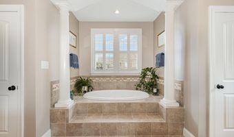 6004 Churchill Falls Pl, Apex, NC 27539
