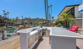 4629 Park Dr, Carlsbad, CA 92008