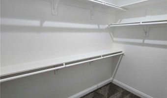 20401 Tonawanda Rd, Apple Valley, CA 92307