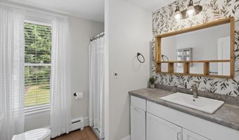 29 Tremont St, Boscawen, NH 03303