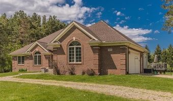 7893 Lantern Dr, Almont Twp., MI 48003