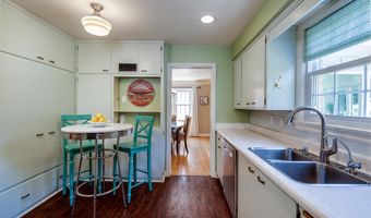 151 Lakewood Blvd, Madison, WI 53704