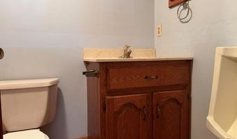 9700 5TH Ave, Almond, WI 54909