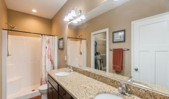 1642 S 11th St, Adel, IA 50003
