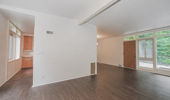 203 Hoyt St, Darien, CT 06820