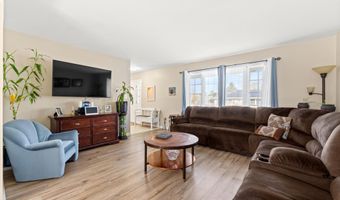 1409 Cable Ave, Beachwood, NJ 08722