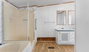 7417 Greenfield Dr, Alvarado, TX 76009