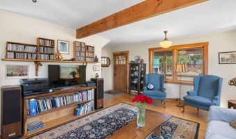 266 Ursa Ridge Rd, Brattleboro, VT 05301