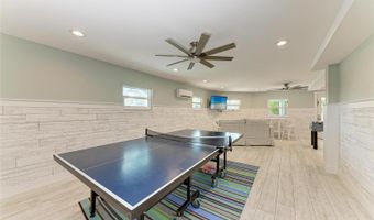 511 LOQUAT Dr, Anna Maria, FL 34216