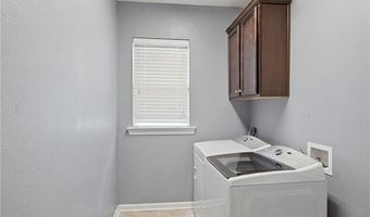 1443 GARDENIA Ln, Baton Rouge, LA 70820