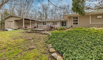 141 Gurleyville Rd, Mansfield, CT 06268