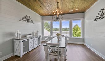 722 Lakeshore Dr, Autaugaville, AL 36003